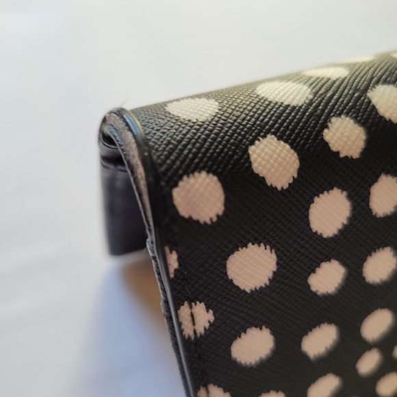 Kate Spade Bifold Wallet - Picture 4 of 9